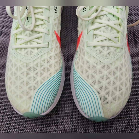 Nike Zoom Rival Waffle 5 Running Shoes Unisex - GREEN- SIZE 8.5 - Picture 3 of 13
